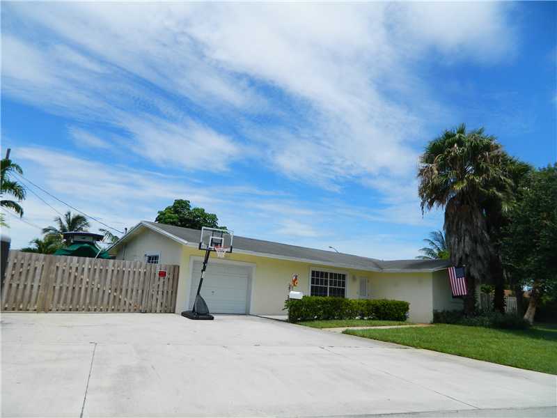 Property Photo:  4581 NW 10 Te  FL 33311 