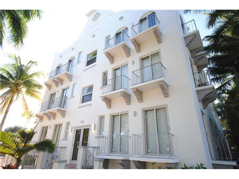 Property Photo:  694 NE 76 St 4  FL 33138 