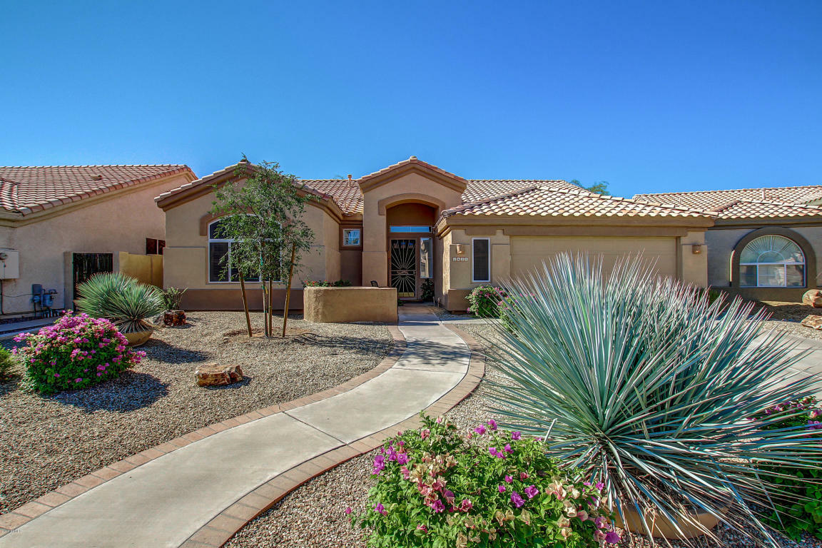 Property Photo: 1425 W Park Avenue AZ 85233