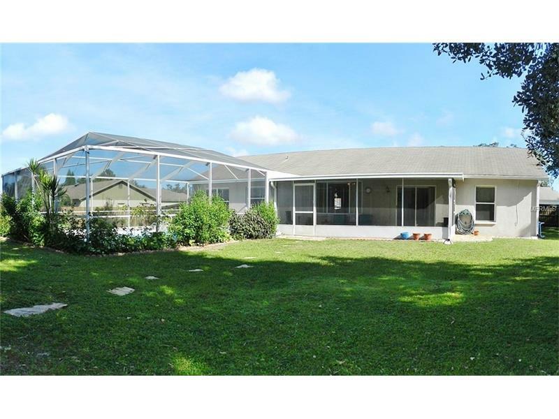 Property Photo:  10703 Deepbrook Drive  FL 33569 