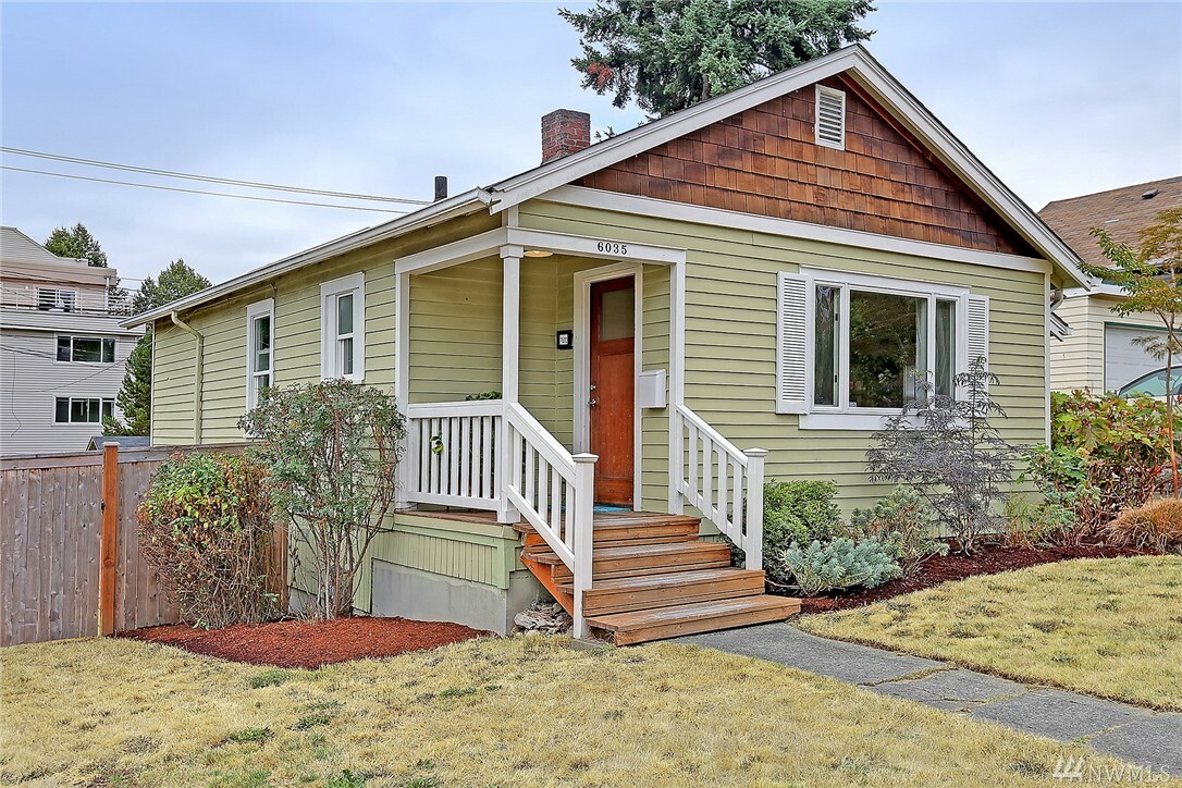 Property Photo:  6035 42nd Ave SW  WA 98136 