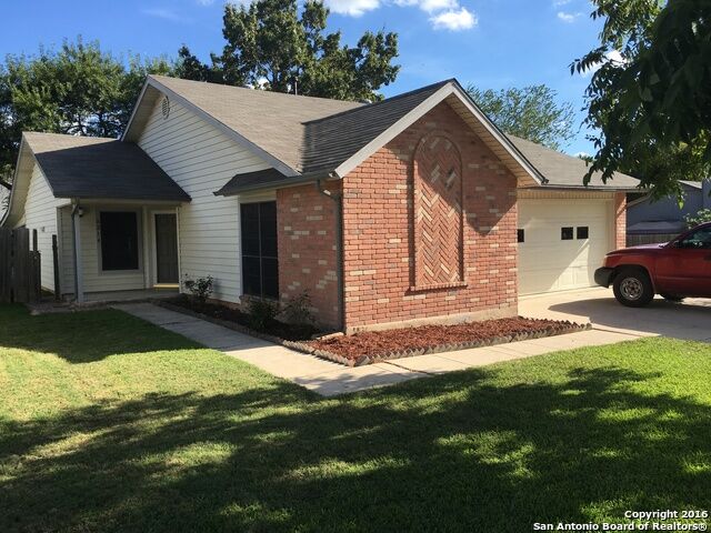 Property Photo: 8214 Spring Town St TX 78109