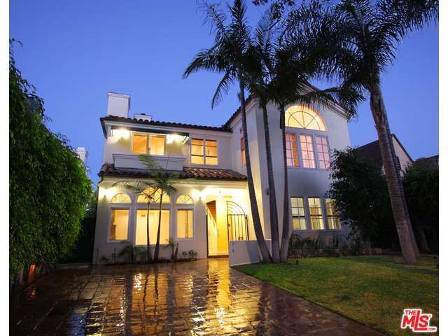 Property Photo: 216 Foothill Rd CA 90210