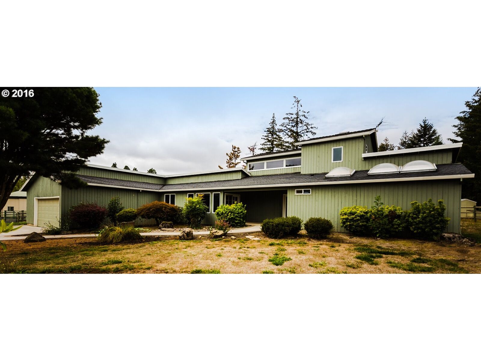 House for sale in North Plains 12319 NW Dersham Rd, North Plains, OR 97133