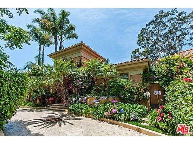 Property Photo:  351 Alma Real Dr  CA 90272 