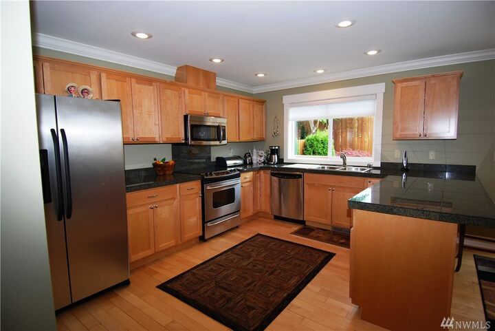 Property Photo: 105 Vineyard Lane 2B WA 98816