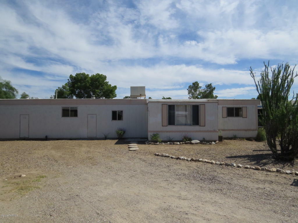 Property Photo:  6142 N Elm Tree Lane  AZ 85741 