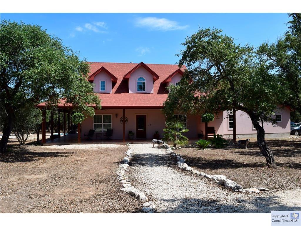 Property Photo: 2471 Oak Run TX 78676