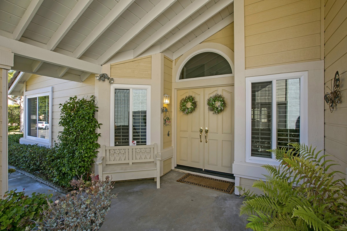 Property Photo:  3906 Montefrio Court  CA 92130 