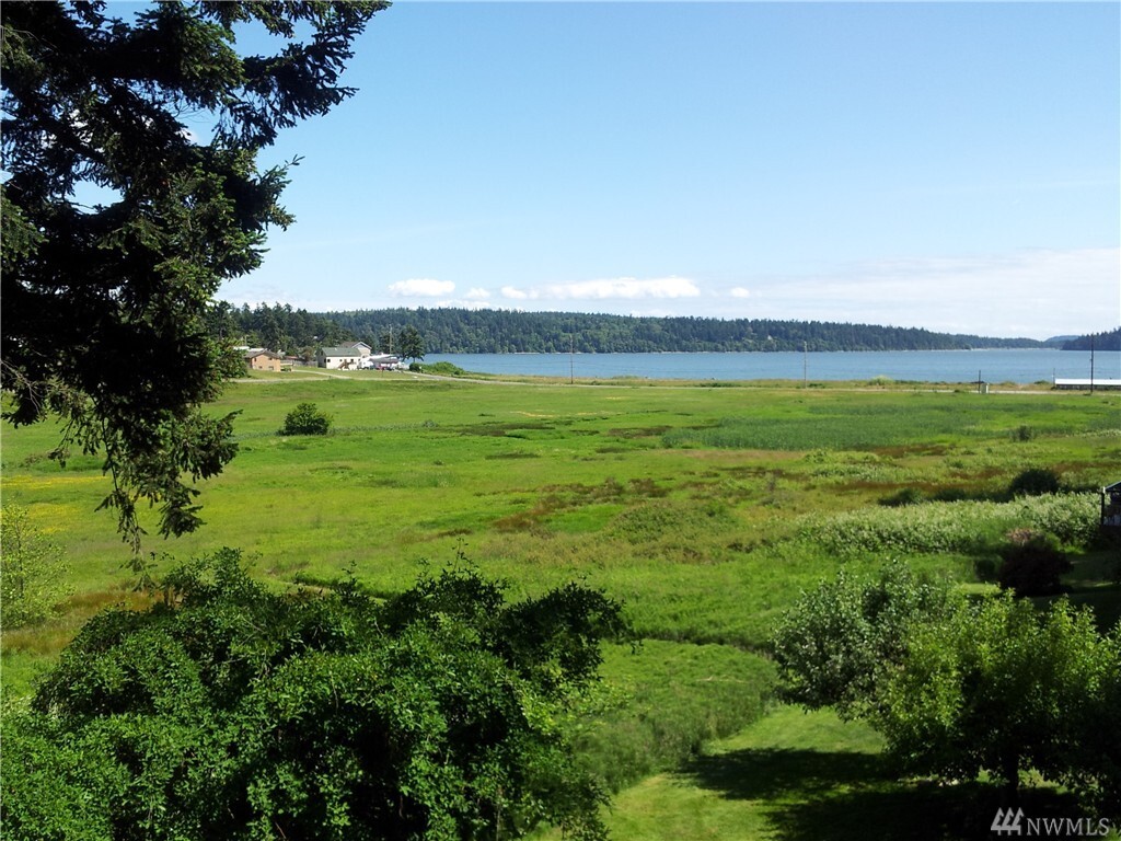 Property Photo: 13323 N Green Street WA 98221