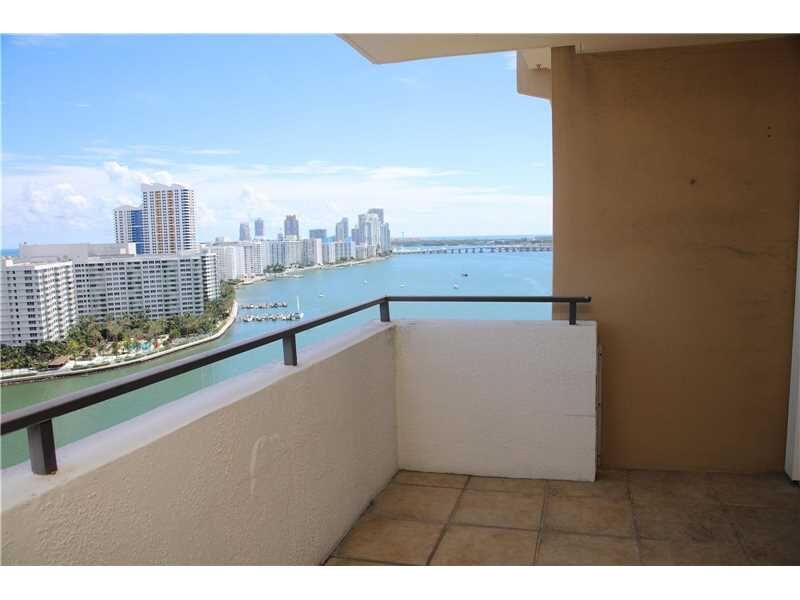 Property Photo:  11 Island Ave 2004  FL 33139 