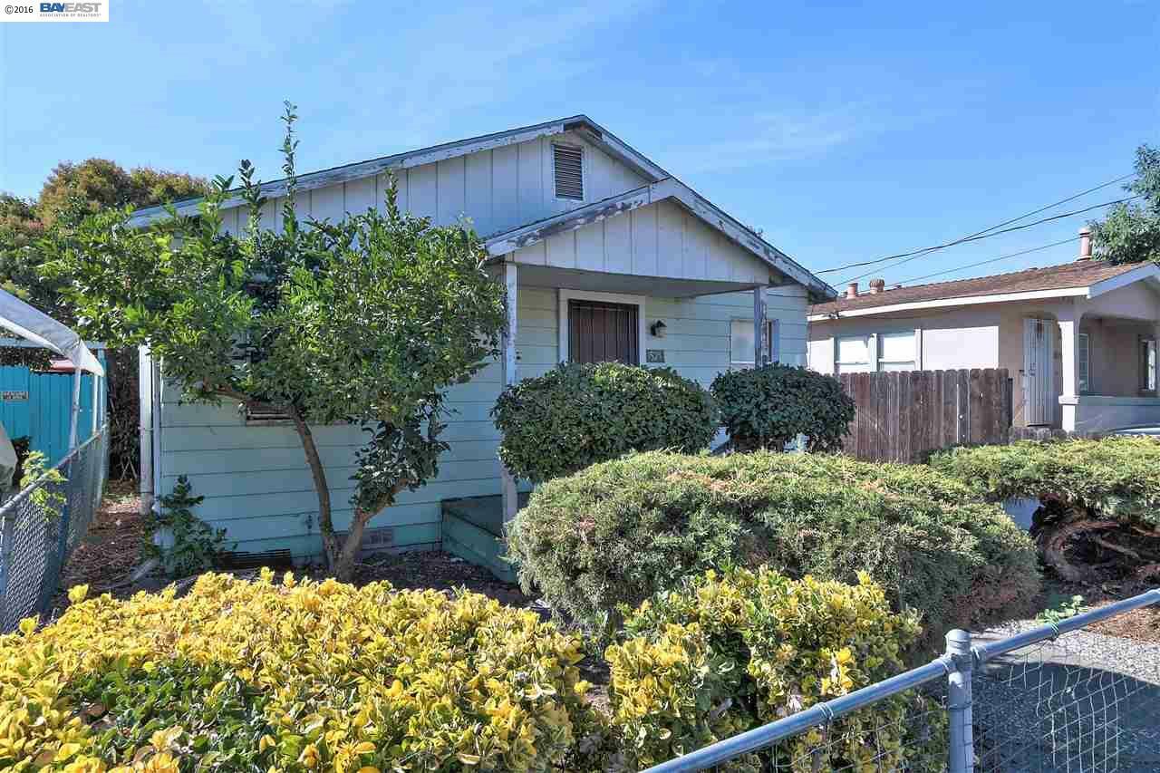 Property Photo:  1529 Oriole Ave  CA 94578 