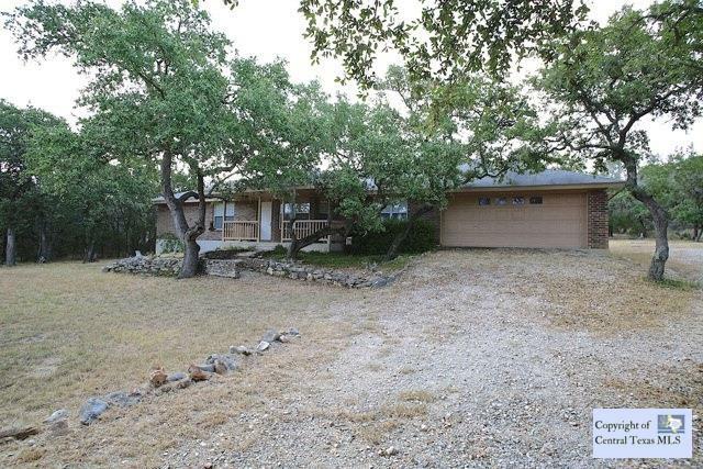 Property Photo:  720 Hilltop Ridge  TX 78132 