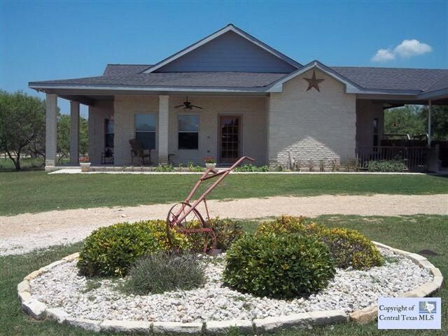 Property Photo: 4325 S River Road TX 78655
