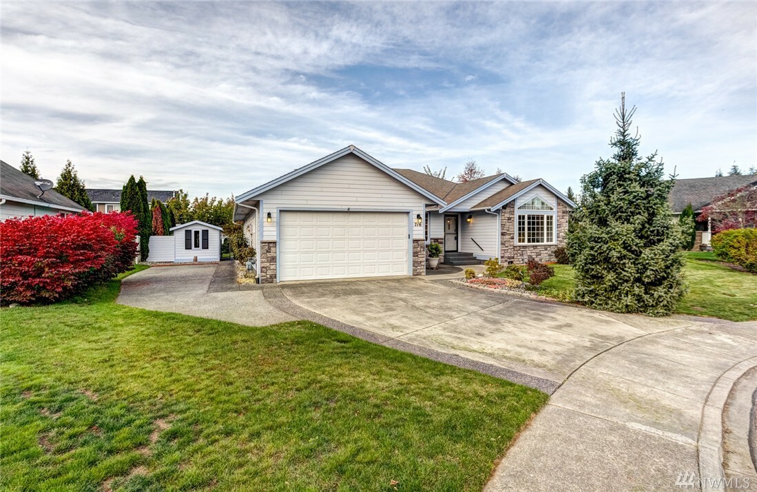 Property Photo:  716 Cedar Dr  WA 98264 