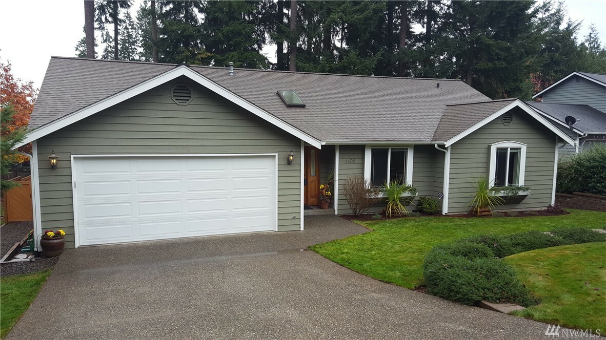 Property Photo:  1432 NW Island Lake Rd  WA 98383 