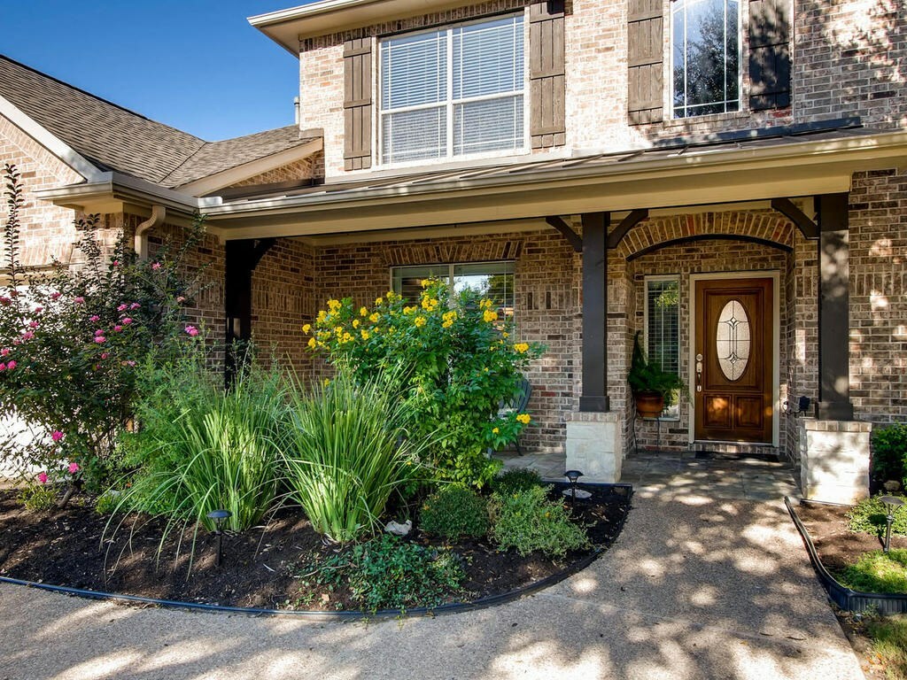 Property Photo: 2703 Yalding Drive TX 78613