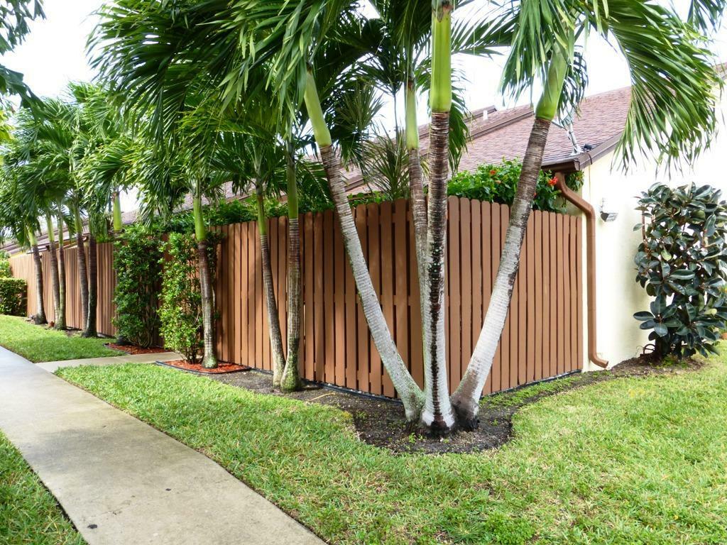 254 Springdale Circle  Palm Springs FL 33461 photo