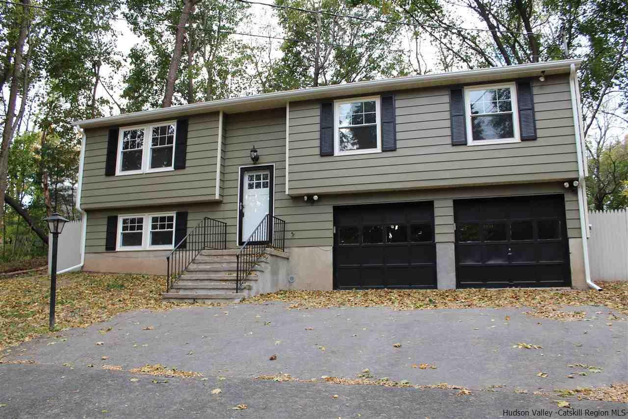 Property Photo:  118 Johnston  NY 12401 