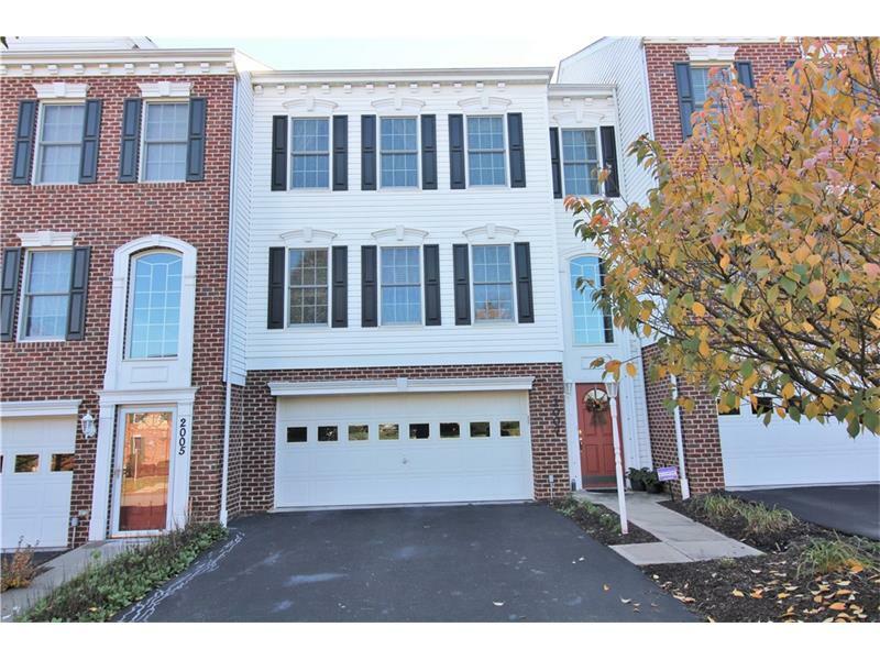 Property Photo: 2007 Trillium Court PA 15317