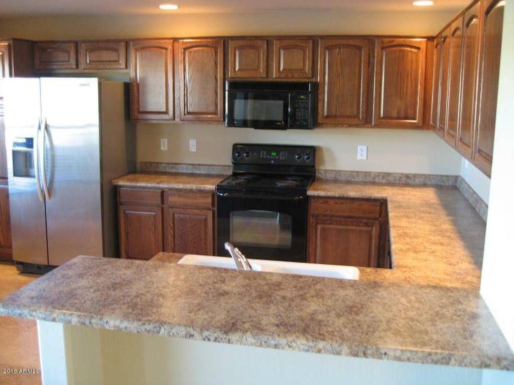 Property Photo:  33550 N Dove Lakes Drive 1008  AZ 85331 