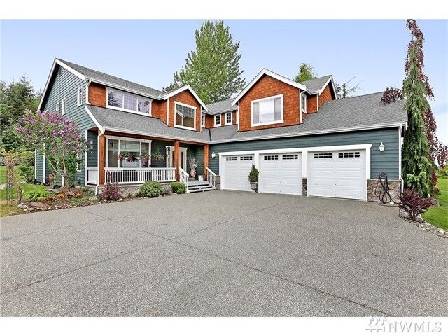 Property Photo:  5606 198th Drive SE  WA 98290 