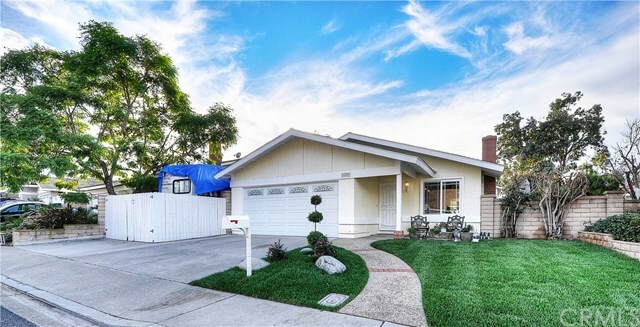 Property Photo: 22805 Via Octavo CA 92691