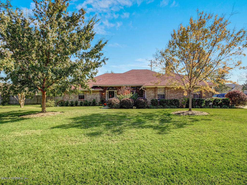 Property Photo:  877 Sherbrook Lane E  FL 32221 