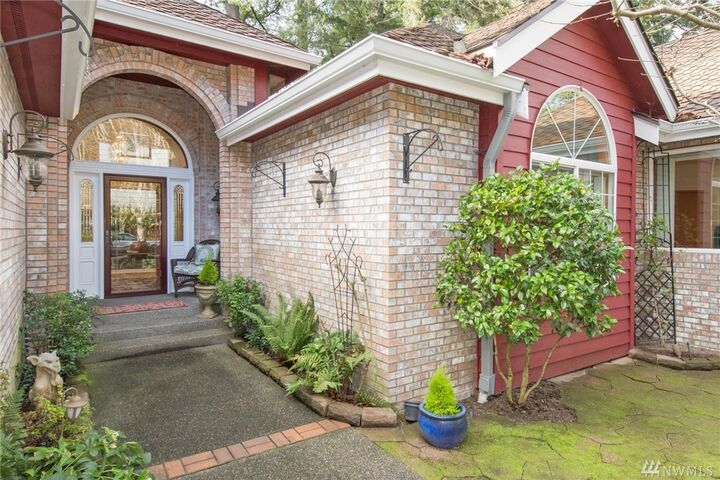 Property Photo:  11406 Madera Drive SW  WA 98499 