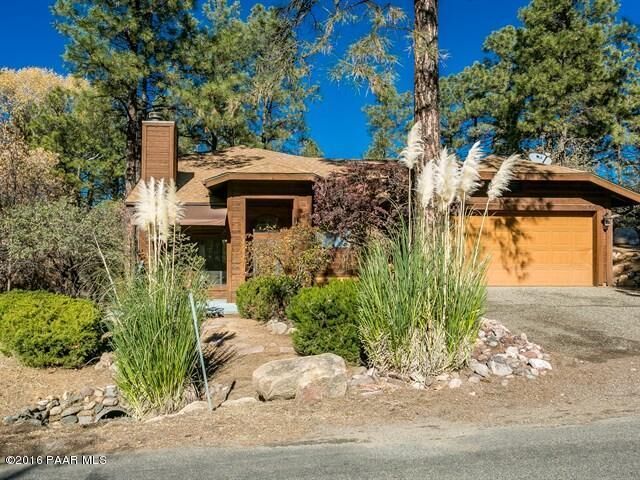 Property Photo:  820 W Clubhouse Drive  AZ 86303 