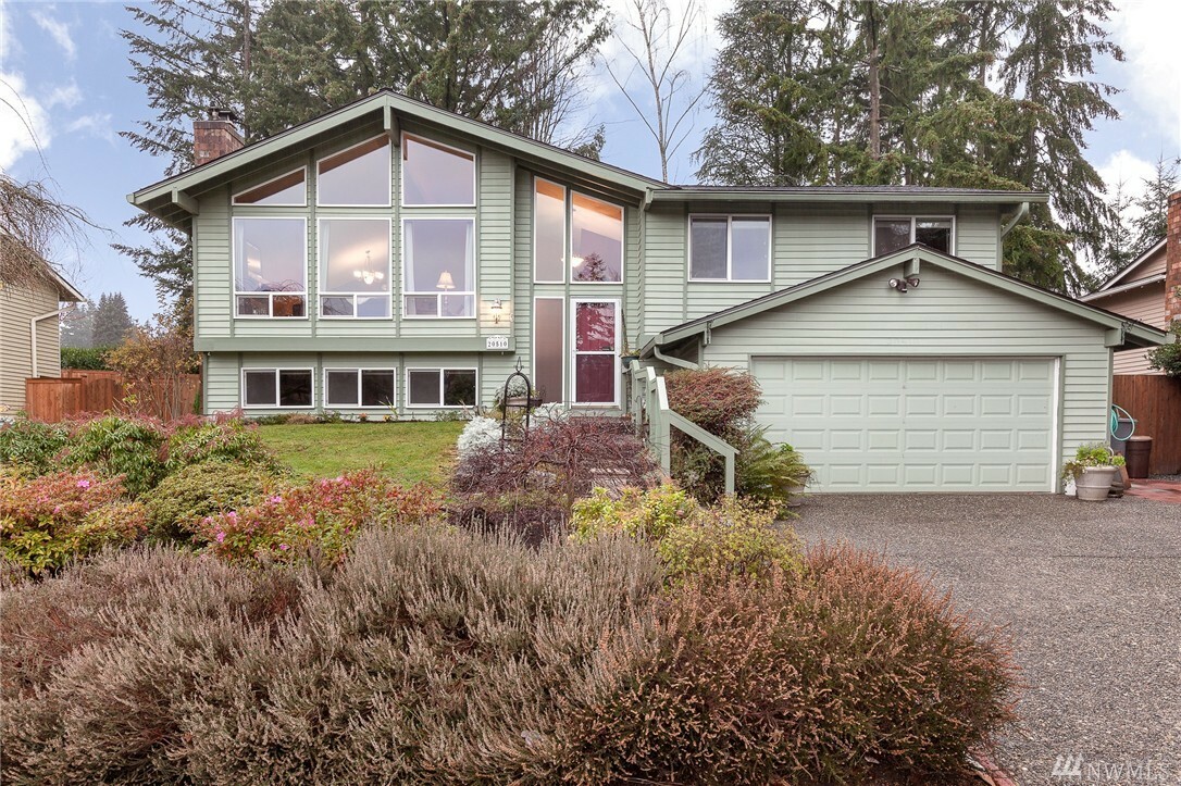 Property Photo:  20510 80th Ave W  WA 98026 