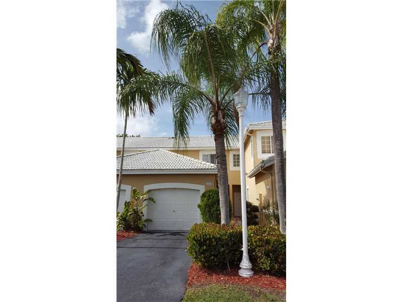 Property Photo:  2213 Salerno Cir .  FL 33327 