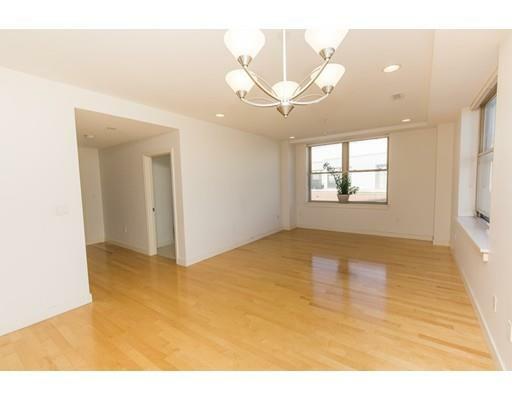 Property Photo:  323 Boylston St 402  MA 02445 