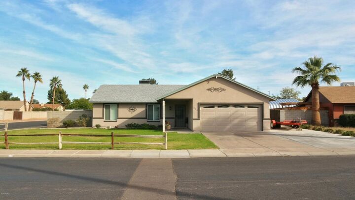 Property Photo:  225 W San Remo Street  AZ 85233 
