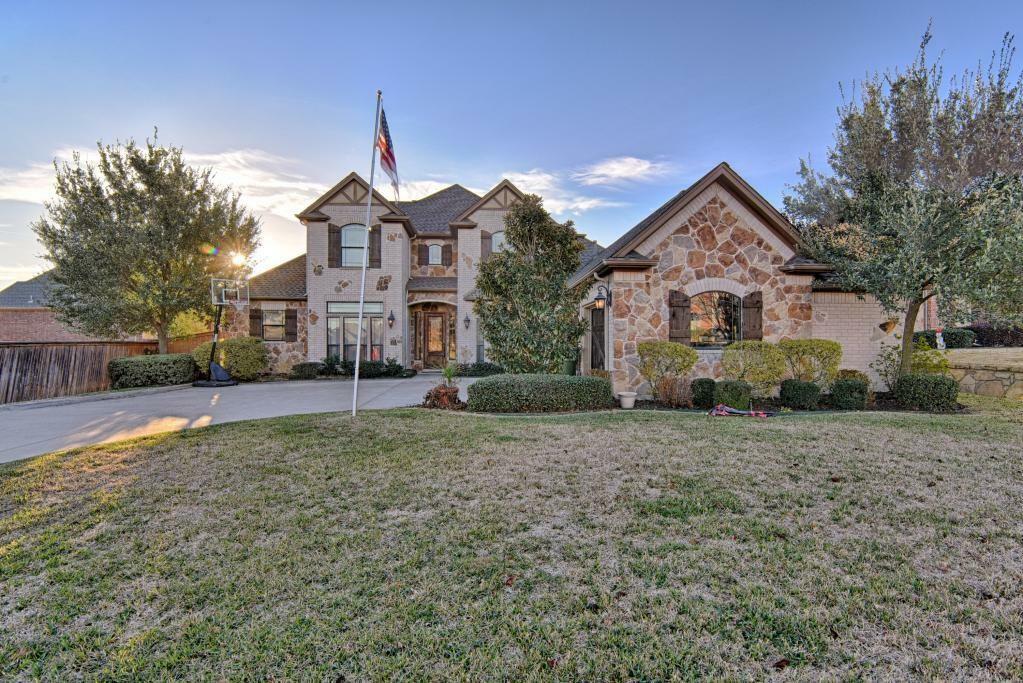 Property Photo:  3200 Wildpointe Court  TX 76063 