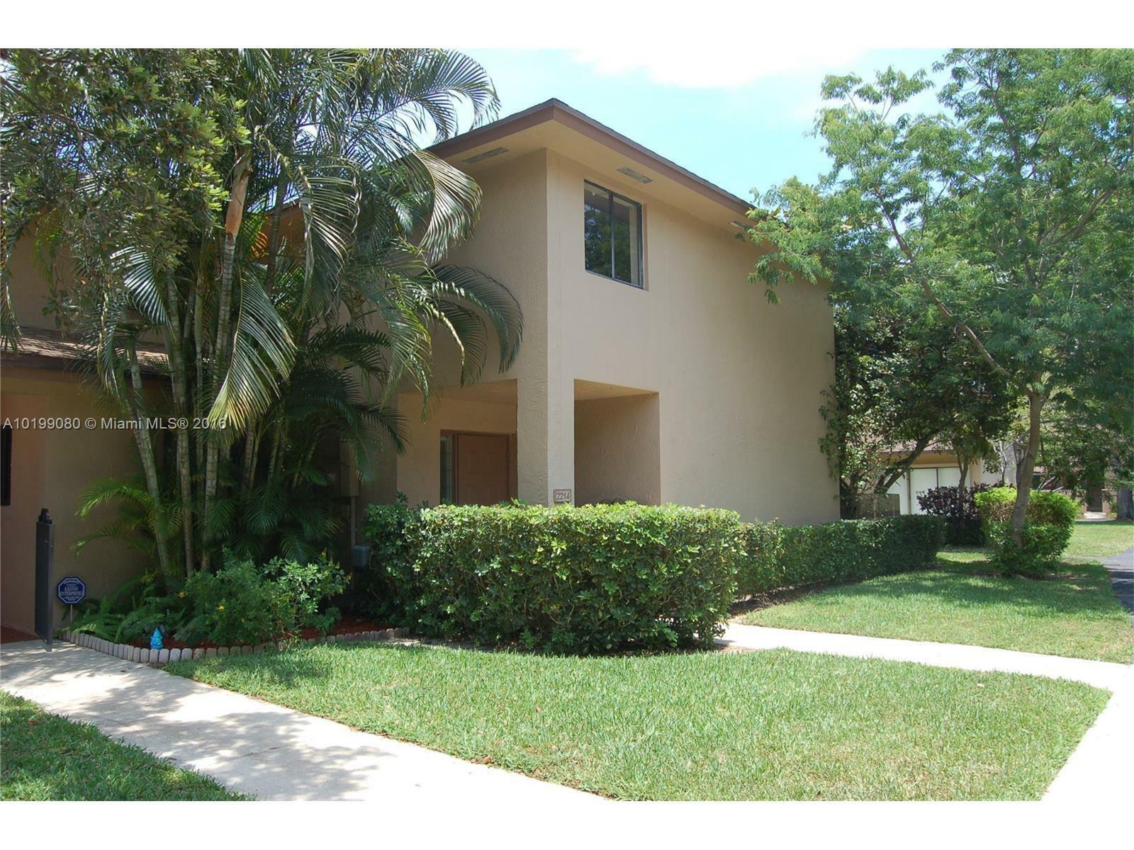 Property Photo:  2214 NW 39th Ave 2214  FL 33066 