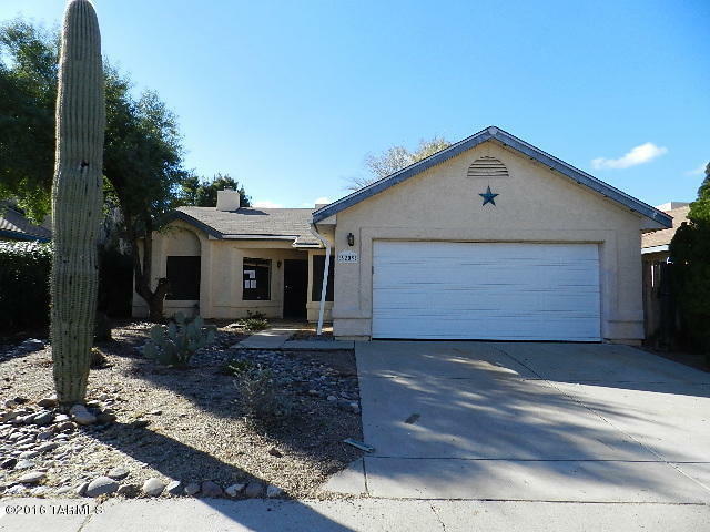 Property Photo:  5209 W Aquamarine Street  AZ 85742 