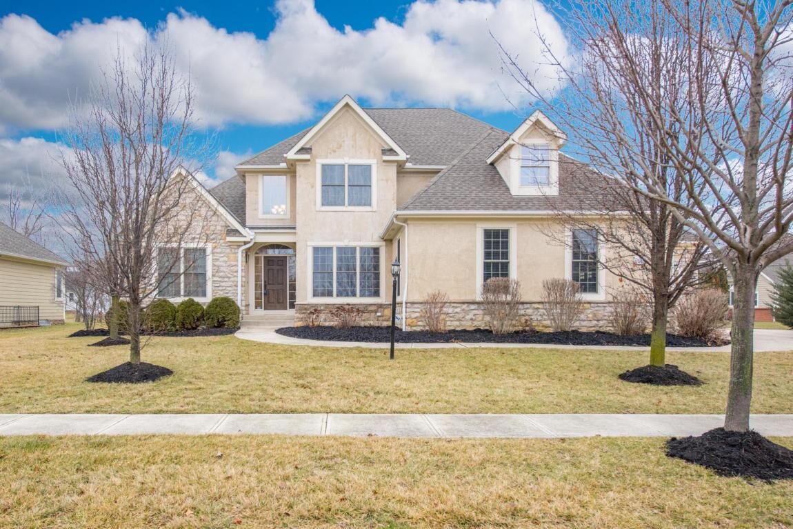 Property Photo: 6675 Baronscourt Loop OH 43016