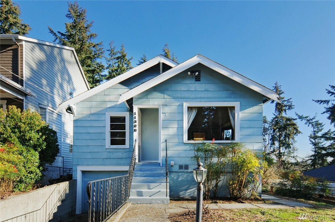 Property Photo: 11328 30th Ave NE WA 98125