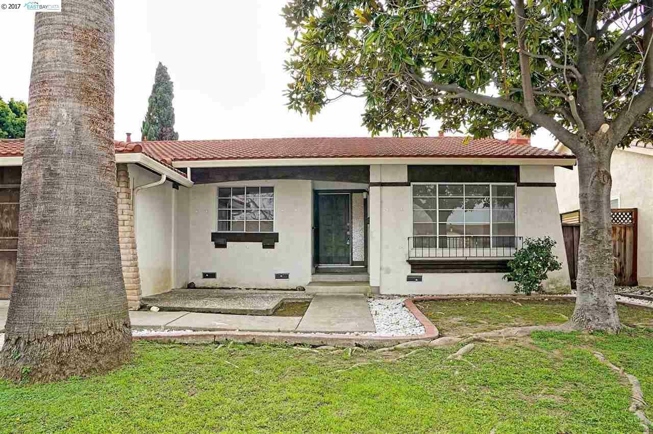 Property Photo:  36057 Dering Pl  CA 94536 