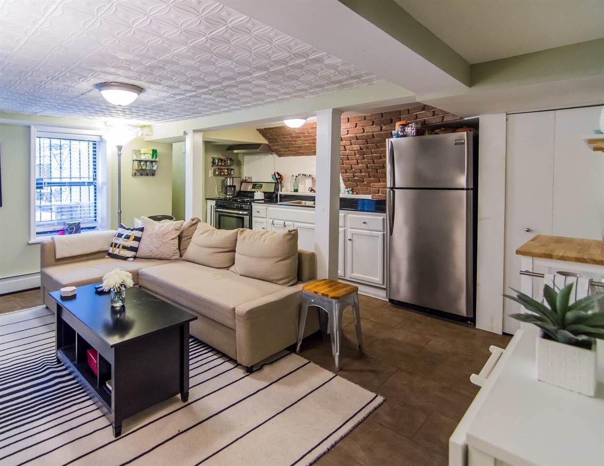 Property Photo:  916 Park Ave 1  NJ 07030 