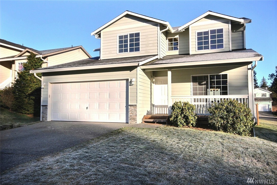 Property Photo:  7329 37th Place NE  WA 98270 