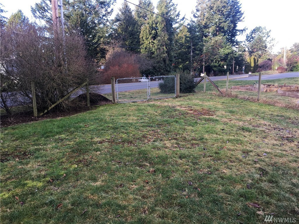 Property Photo: 9963 Samish Island Rd WA 98232