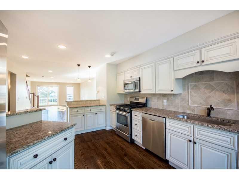 Property Photo: 469 North Lane 469 RI 02809