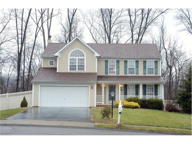 Property Photo: 110 Woodridge Drive PA 15057