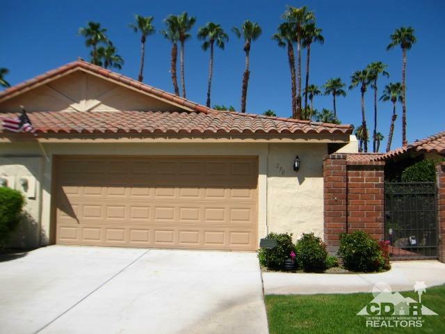 Property Photo:  290 Cordoba Way  CA 92260 