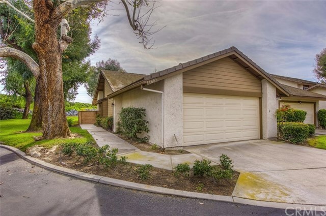 Property Photo: 11886 Mansa Court CA 92708