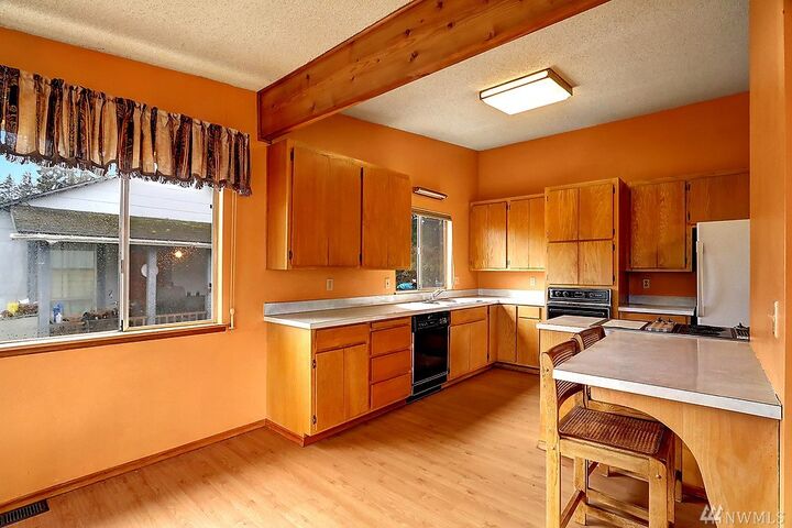 Property Photo:  855 NW 92nd St  WA 98117 