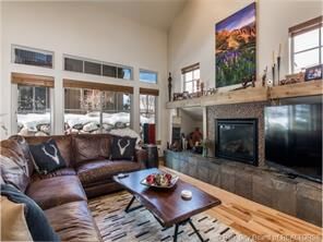 Property Photo: 7851 Engen Loop UT 84098