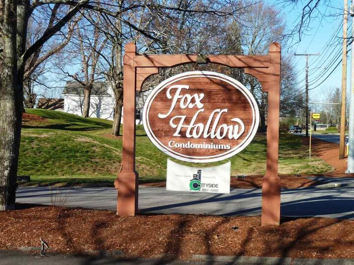 Property Photo: 517 Fox Hollow Drive NH 03051